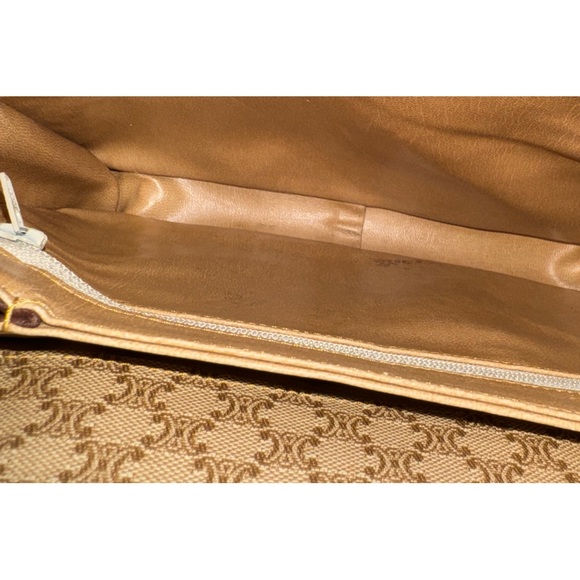 CELINE Macadam Blason Triomphe Leather Shoulder Bag - Picture 13 of 14